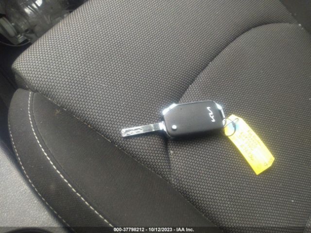 3KPF24AD6PE543786 KIA Forte Lxs