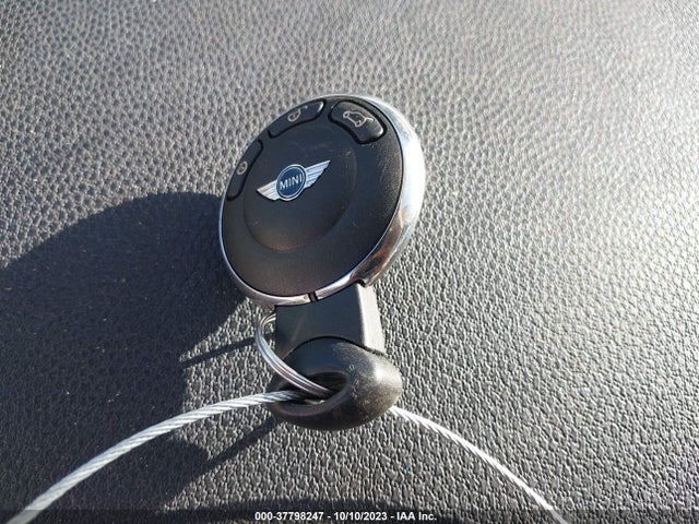 2011 MINI COOPER HARDTOP WMWSU3C50BT097494 Photo 10