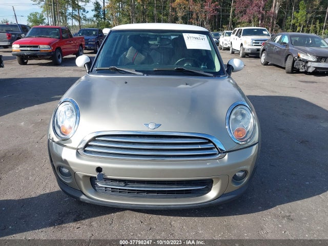 2011 MINI COOPER HARDTOP WMWSU3C50BT097494 Photo 5