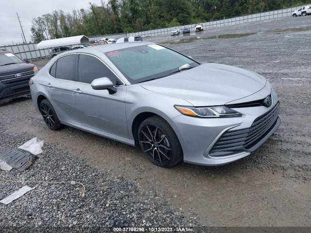 Toyota CAMRY LE 2022 4T1C11AKXNU035740 zdjęcie główne