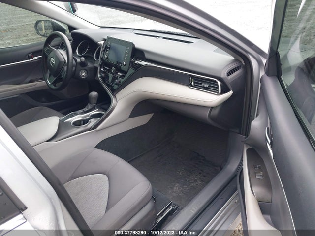 Toyota CAMRY LE 2022 4T1C11AKXNU035740 Image 5
