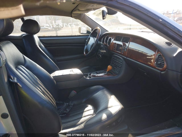 2005 JAGUAR XK8 SAJDA42C652A41956 Photo 4
