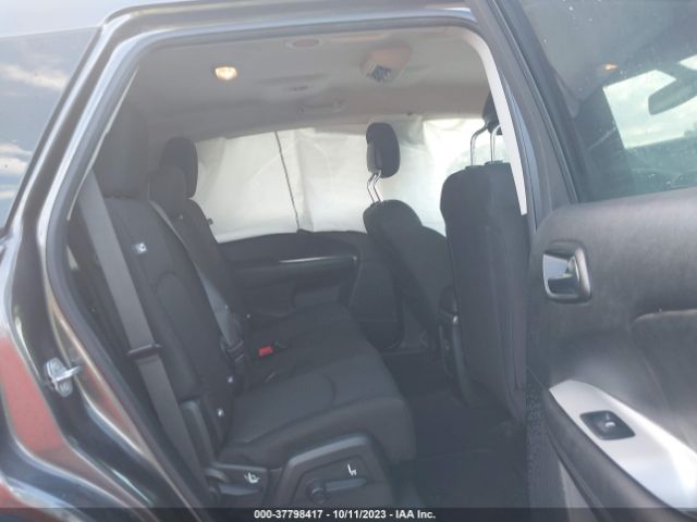 3C4PDCBB4KT816069 Dodge JOURNEY SE