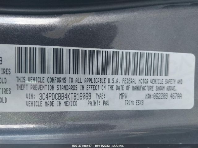3C4PDCBB4KT816069 Dodge JOURNEY SE
