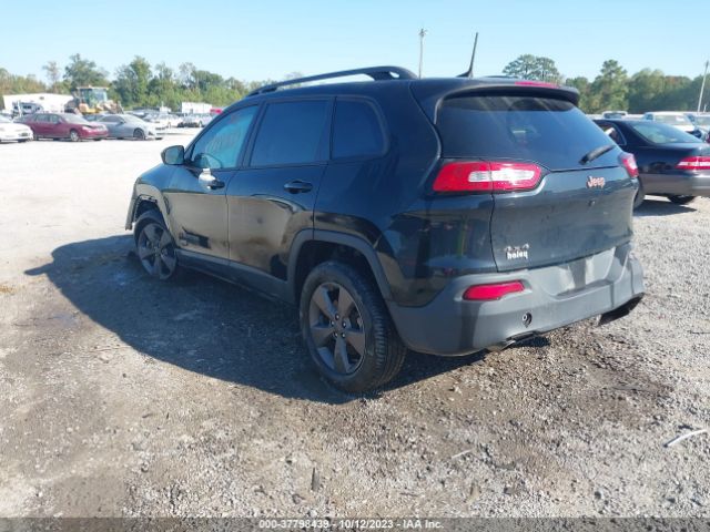 1C4PJMCB6HW576703 Jeep Cherokee Latitude