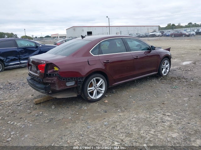 1VWBS7A34EC041545 Volkswagen Passat Se W/sunroof