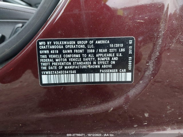 1VWBS7A34EC041545 Volkswagen Passat Se W/sunroof
