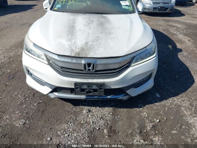 1HGCR3F9XHA043830 Honda Accord Touring V6