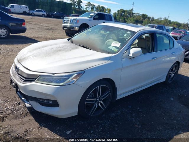 1HGCR3F9XHA043830 Honda Accord Touring V6