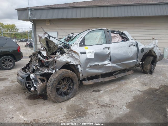 Toyota Tundra Sr5 2020 5TFDY5F15LX874170 Image 2