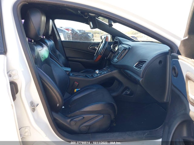 Chrysler 200 S 2015 1C3CCCBB3FN638036 Image 5