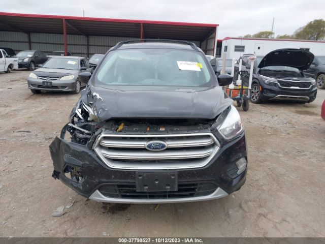 1FMCU0GD0HUE81233 Ford ESCAPE SE