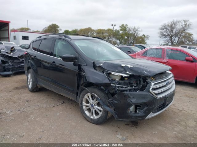 1FMCU0GD0HUE81233 Ford ESCAPE SE
