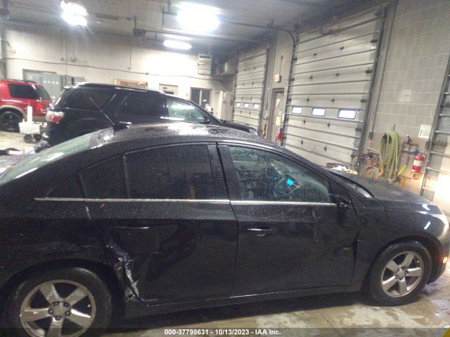 2014 CHEVROLET CRUZE 1LT AUTO VIN: 1G1PC5SB6E7378073