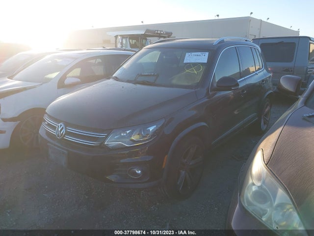 WVGAV3AX6EW074414 Volkswagen Tiguan R-line