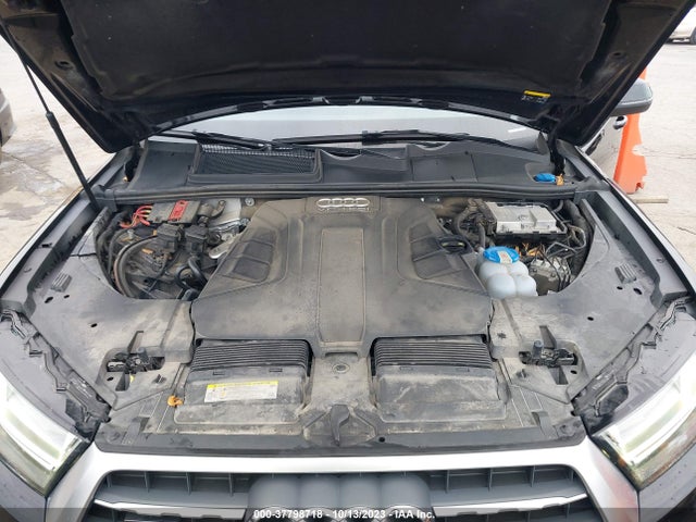 WA1LAAF74HD024594 Audi Q7 Premium Plus