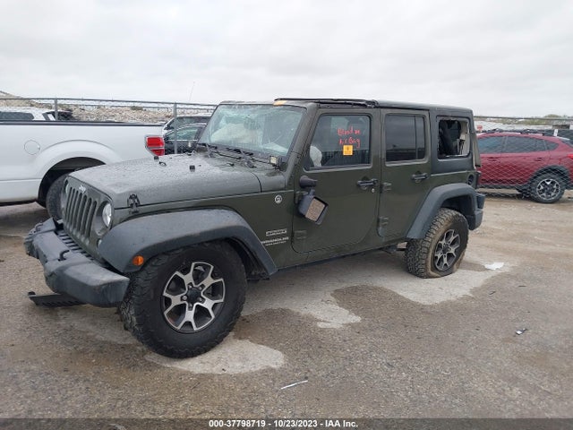 2015 JEEP WRANGLER UNLIMITED SPORT VIN: 1C4BJWDG2FL586045