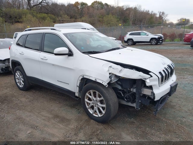 Продаж на аукціоні авто 2017 Jeep Cherokee Latitude 4x4, vin: 1C4PJMCB8HW576282, номер лоту: 37798722