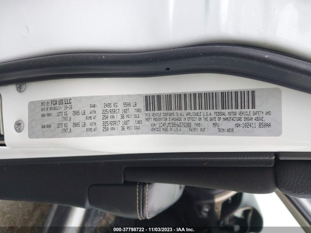 Продаж на аукціоні авто 2017 Jeep Cherokee Latitude 4x4, vin: 1C4PJMCB8HW576282, номер лоту: 37798722