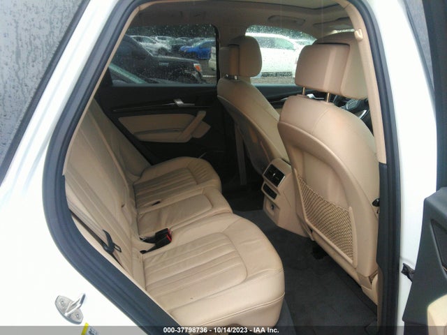 WA1ANAFYXK2095550 Audi Q5 PREMIUM