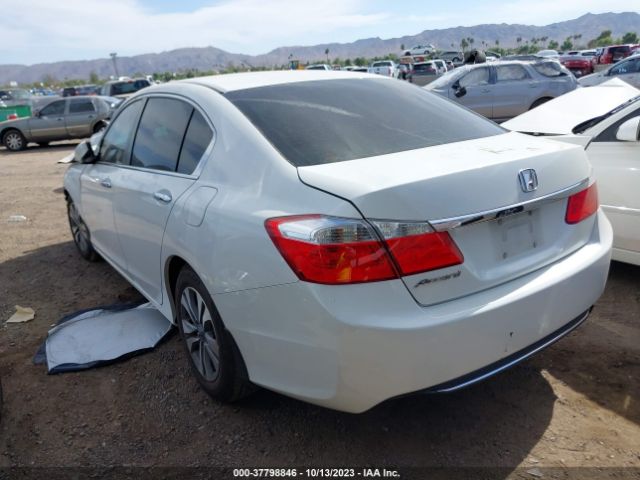 1HGCR2F30FA055438 Honda Accord Sedan Lx