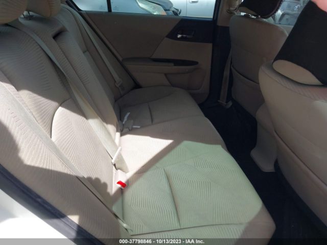 1HGCR2F30FA055438 Honda Accord Sedan Lx