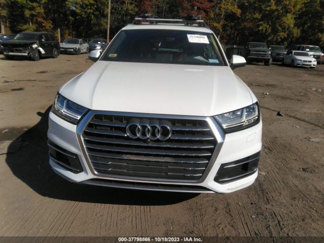 WA1LHAF79KD017725 Audi Q7 45 Premium/45 Se Premium