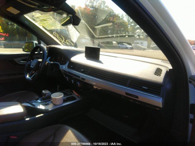 WA1LHAF79KD017725 Audi Q7 45 Premium/45 Se Premium