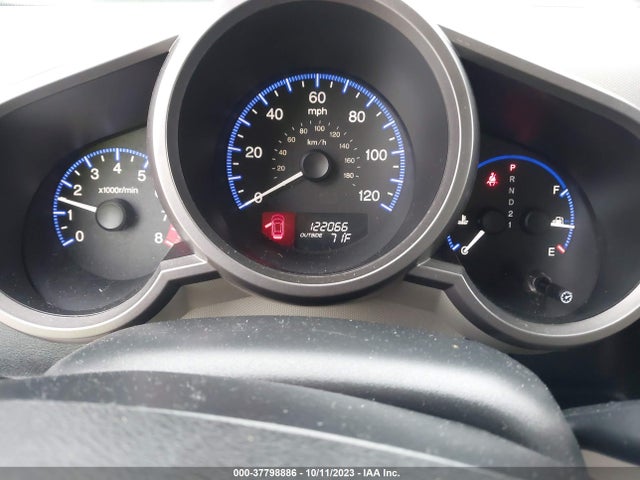 2011 HONDA ELEMENT EX VIN: 5J6YH2H75BL006137