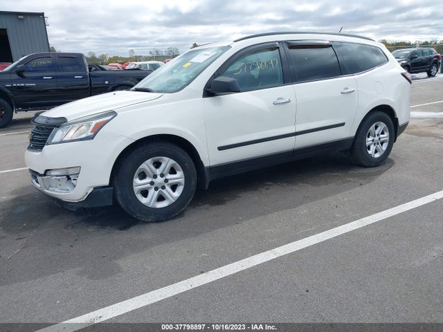 Chevrolet Traverse Ls 2015 1GNKVFKD4FJ187699 Image 2