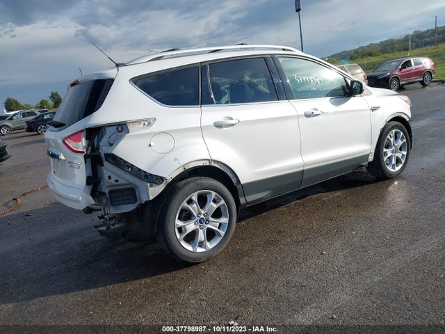 Ford Escape Titanium 2015 1FMCU0J97FUC35958 Image 4