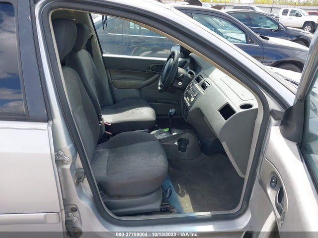 2005 FORD FOCUS SE VIN: 1FAFP34N15W248779