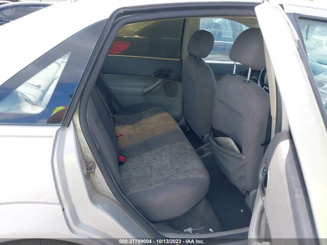 2005 FORD FOCUS SE VIN: 1FAFP34N15W248779