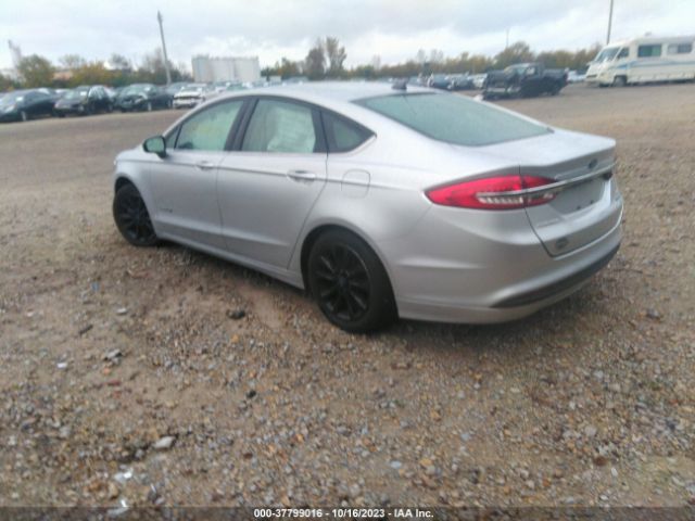 2017 FORD FUSION 3FA6P0LUXHR216332 Photo 2