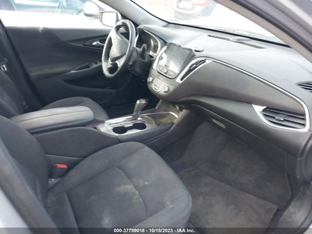 Chevrolet MALIBU LT 2018 1G1ZD5ST0JF239880 Image 5