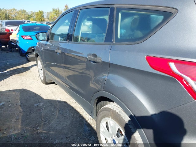 2014 FORD ESCAPE S VIN: 1FMCU0F71EUC74177