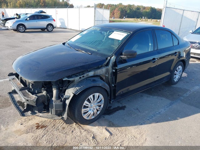 3VW2K7AJ4EM329157 Volkswagen Jetta Sedan S