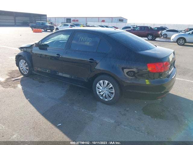 3VW2K7AJ4EM329157 Volkswagen Jetta Sedan S