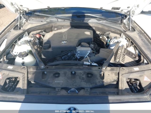 WBA5A5C54FD520417 BMW 5 Series 528i