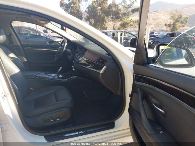 WBA5A5C54FD520417 BMW 5 Series 528i