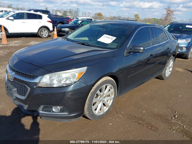 Chevrolet MALIBU LT 2015 1G11D5SL0FF205622 Image 2