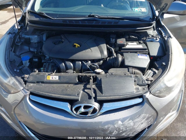 2015 HYUNDAI ELANTRA SE VIN: KMHDH4AE4FU352670