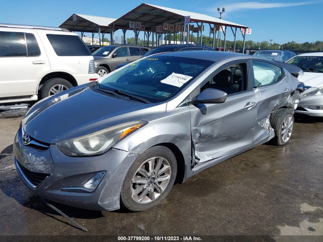 2015 HYUNDAI ELANTRA SE VIN: KMHDH4AE4FU352670