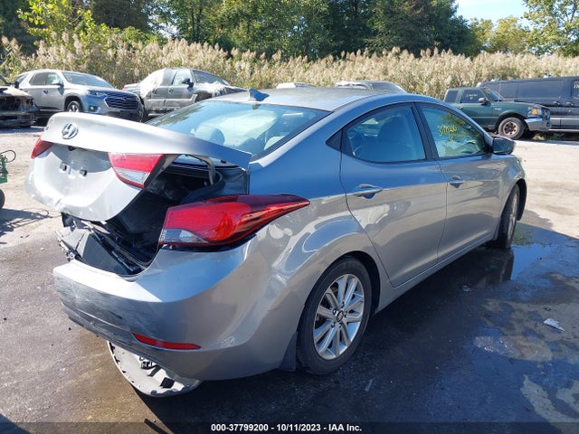 2015 HYUNDAI ELANTRA SE VIN: KMHDH4AE4FU352670