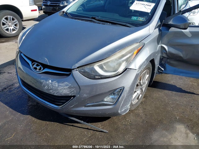 2015 HYUNDAI ELANTRA SE VIN: KMHDH4AE4FU352670