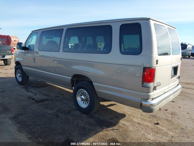 2003 FORD ECONOLINE WAGON XLT VIN: 1FBSS31L23HB41580