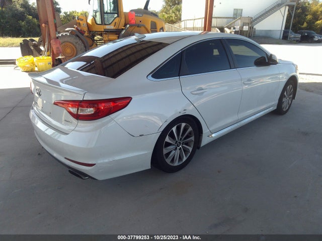 2015 HYUNDAI SONATA 2.4L SPORT VIN: 5NPE34AF4FH190436