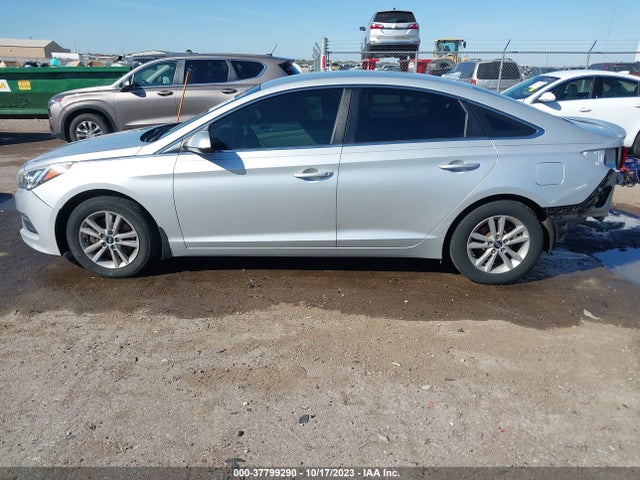 Hyundai Sonata 2.4l Se 2015 5NPE24AF9FH174798 Image 15
