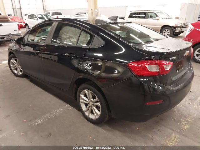Chevrolet CRUZE LS 2019 1G1BC5SM5K7130890 Image 3