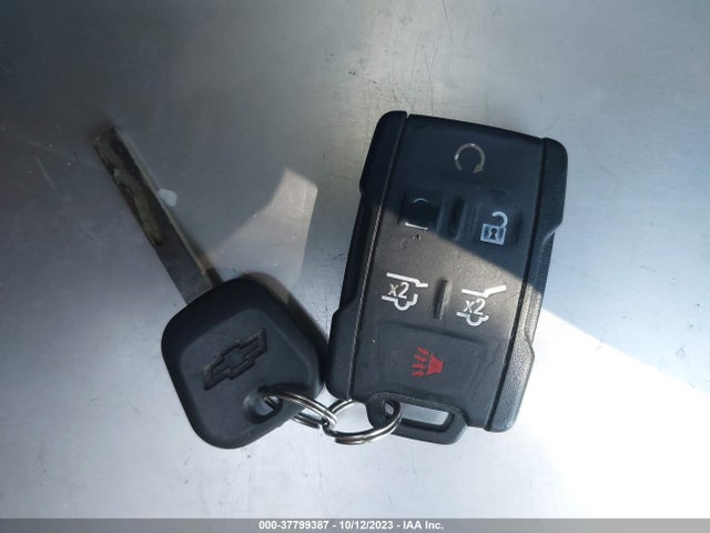 Chevrolet Suburban Lt 2018 1GNSKHKC8JR118312 Image 11